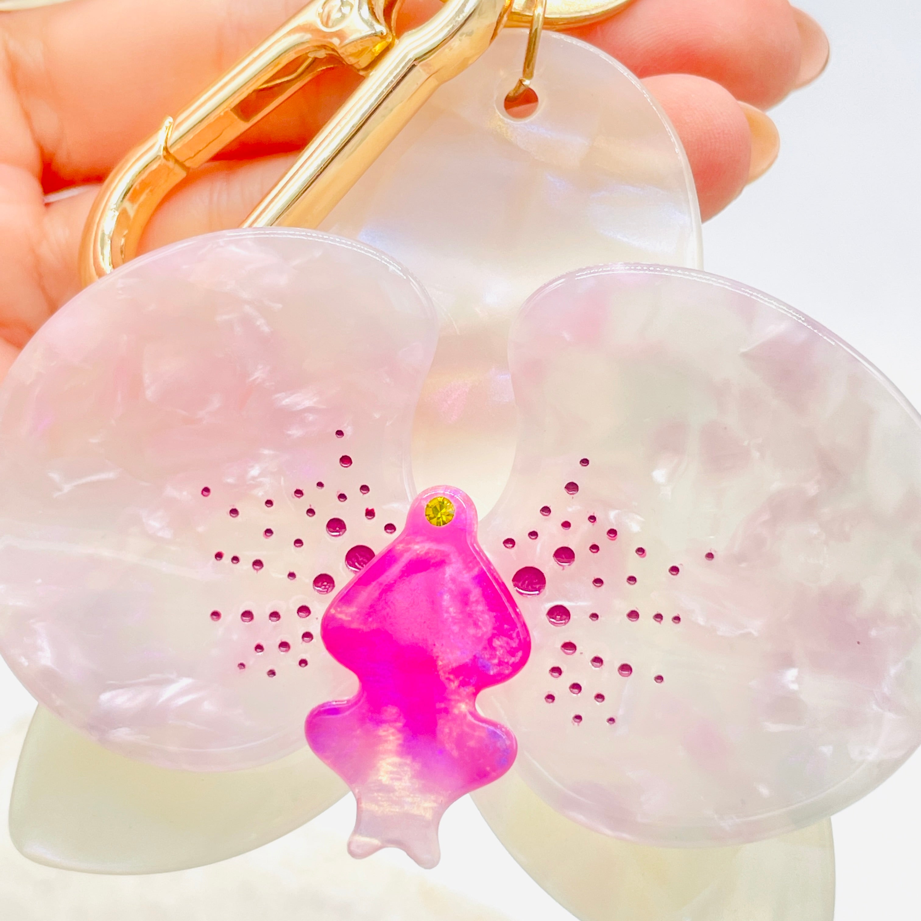 Charm Agosto 6 (Orquidea)